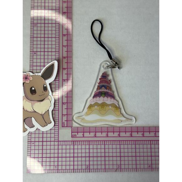 Pokemon 2021 Gigantamax Alcremie Acrylic Swing Keychain Charm - Picture 1 of 3